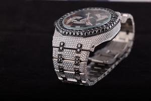 Reloj de Lujo para Hombre, de Acero Inoxidable, con Detalles de Diamantes, Movimiento de Cuarzo Analógico, Esfera de 42 mm, Cristal de Zafiro - Product Image 2