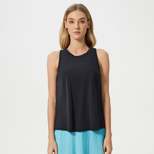 Débardeur respirant personnalisé pour femme, débardeur basique à fines bretelles avec soutien-gorge intégré, idéal pour la gym - Product Image 3
