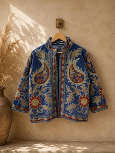 Veste brodée Suzani bleu roi pour femme, faite à la main, style bohème, motif floral, veste vintage ouzbèque, veste ethnique de luxe pour festival - Product Image 3
