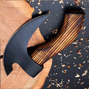 Cortador de Pizza Estilo Hacha Industrial Hecho a Mano, Rebanador de Acero Inoxidable con Hoja Negra y Mango de Madera, Herramienta de Cocina Creativa, Regalo - Product Image 2