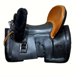Selle d'équitation légère 16 pouces en synthétique, style Vaquero espagnol et portugais, avec arceau en plastique durable, équipement professionnel pour chevaux - Product Image 2