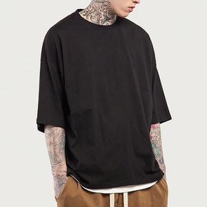 เสื้อยืดผู้ชายไซส์ใหญ่ สีดำ ผ้าฝ้าย แขนสั้น คอกลม ลำลอง สีพื้น ดีไซน์เรียบง่าย ความยาวปกติ ผ้าเจอร์ซีย์ถัก ทรงพอดีตัว - Product Image 1