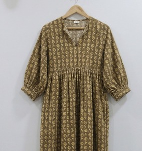 Robe midi en coton imprimée à la main pour femmes, style bohème, florale, décontractée, coupe ample, respirante, style indien fait main - Product Image 1