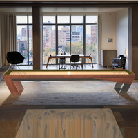 Table de shuffleboard pleine grandeur au design moderne et luxueux, en bois massif personnalisé, écologique et durable, BaiChen BCS-28, pour usage domestique en intérieur, avec revêtement en velours