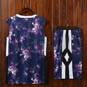 Tenues de basketball personnalisables, commande en gros disponible, différentes tailles, couleurs et styles pour s'adapter aux préférences de l'équipe et des joueurs - Product Image 4