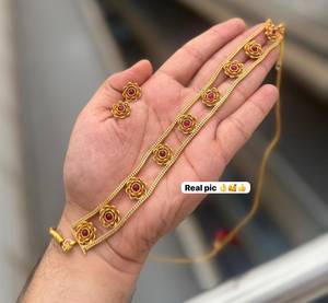 Conjunto de Joyería de Aleación Chapada en Oro con Flores, Brazalete y Pendientes con Pavé de Circonitas, Collar Ajustable de Circonitas para Mujer, Ideal para Bodas y Fiestas - Product Image 3