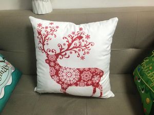 Joyeux Noël Housse de coussin 100% coton rouge à motifs floraux et feuilles séchées, style bohème, écologique et lavable pour la décoration intérieure - Product Image 6