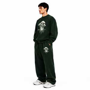 Chándal Verde Sostenible Estampado para Hombre, de Alta Demanda, con Cremallera Completa, Cuello Alto, Ajuste Holgado, Ropa Casual con Bolsillos Laterales y Logotipo Personalizado - Product Image 6
