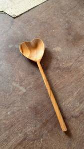 Cuchara de madera con orificio en el mango para servir y cocinar, la más vendida en Indonesia. - Product Image 2