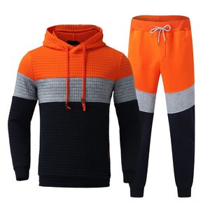Ensemble de survêtement unisexe personnalisé : sweat à capuche et pantalon de jogging en polyester et coton – Ensemble deux pièces pas cher pour homme - Product Image 3