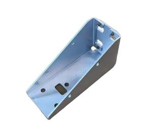 Fabrication sur mesure de tôles métalliques OEM, découpe laser, pliage, soudage, finition, perforation sur pièces en acier inoxydable, laiton et aluminium - Product Image 2