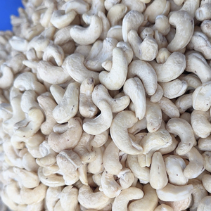 ราคาเม็ดมะม่วงหิมพานต์ที่ดีที่สุดทั่วโลก เม็ดมะม่วงหิมพานต์ Ww180 เวียดนาม ซานติโก จำกัด ขายส่งส่งออกไปยังเอเชีย ยุโรป และตะวันออกกลาง - Product Image 1