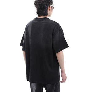 Fabricamos camisetas vintage lavadas para hombre, camisetas oversize, camisetas desgastadas, camisetas estilo boxy, moda streetwear. - Product Image 3