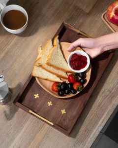 Plateaux de service en noyer noir faits à la main, petits plateaux en bois en forme de puzzle, décoration de salon, plateau décoratif pour ottoman, plateau de service en bois - Product Image 6