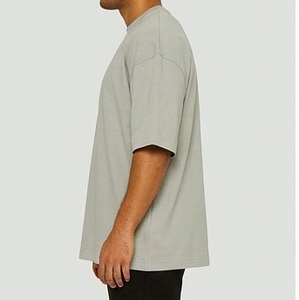 T-shirt décontracté en coton uni à col rond, coupe ajustée, en jersey de coton épais 300 g/m², style vintage pour homme - Product Image 5