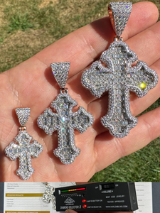 Colgante de Cruz con Incrustaciones de Moissanita, Chapado en Oro de 18K, Estilo Hip Hop de Lujo, Certificado, Otras Joyas - Product Image 2