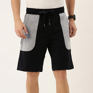 Shorts Bermuda pour homme à blocs de couleur avec cordon de serrage à la taille et poches, style décontracté, tissu tricoté à séchage rapide - Product Image 1