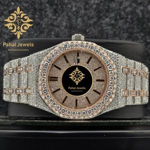 นาฬิกาเพชรหรูสำหรับผู้ชาย Pahal Jewels ตัวเรือนสแตนเลสทรง Tonneau ขนาด 40 มม. ระบบควอตซ์อนาล็อก หน้าปัดคริสตัลแซฟไฟร์ - Product Image 5