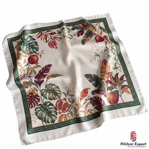 Écharpe carrée personnalisée de qualité supérieure, bandana en tissu doux et léger, fabricant de textiles OEM ODM, produits textiles personnalisés de Bali - Product Image 2