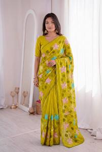 Sari de Seda Amarillo con Bordado Floral y Borde de Encaje, Traje Tradicional Indio para Mujer, para Bodas y Ocasiones Especiales, para Todas las Temporadas - Product Image 1