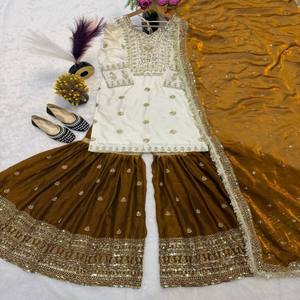 Conjunto VASTRA COTTAGE de Seda Natural con Top Sharara, Pantalón Plazo y Dupatta, con Bordado Dori de Manga Larga y Lentejuelas, para Fiestas y Bodas - Product Image 3