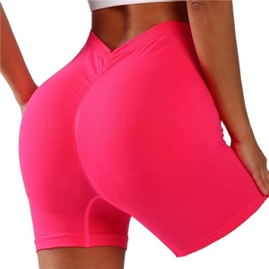 Pantalones deportivos de tres cuartos de secado rápido sin costuras para mujer, pantalones cortos arrugados ajustados en V con cintura trasera - Product Image 1