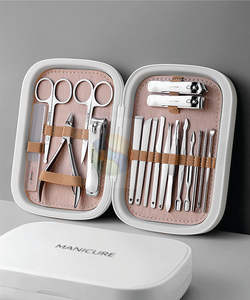 Kit de soin des ongles de luxe ProGroom, ensemble de manucure et de pédicure en acier inoxydable, kit de soin des cuticules professionnel PrecisionEdge - Product Image 5