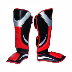 Protège-tibias de compétition sur mesure en cuir/PVC/PC pour la protection professionnelle des arts martiaux (Muay Thai, Kick Boxing) - Product Image 1