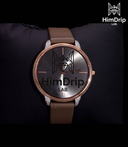 Montre à quartz personnalisée de qualité supérieure, cadran rond, bracelet en cuir, montre-bracelet de luxe tendance pour hommes et femmes, disponible à la vente - Product Image 1