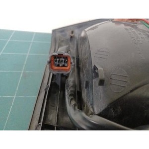 Luz Trasera Derecha para Carnival 2010-2014, Usada, OEM 924024D100 - Product Image 6