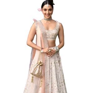 Lehenga de Novia de Alta Costura con Bordado de Red Pesada, Fabricación India, Lehenga Choli de Surat, India - Product Image 1