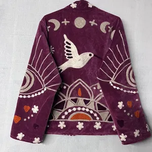 Chaqueta de Terciopelo Morado Oscuro Bordada a Mano, Estilo Vintage, para Mujer, con Cuello Alto y Mangas Largas, Abrigo Festivo de Invierno de Primera Calidad - Product Image 3