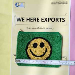 Pochette cosmétique artisanale à perles motif Smiley – Trousse de maquillage en perles de rocaille vertes – Mini sac tendance toutes saisons – Pochette cosmétique verte perlée - Product Image 5