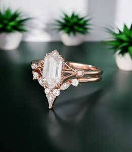 Anillo de Compromiso con Diamante Cultivado en Laboratorio con Corte Hexagonal, Conjunto de Anillos de Boda Chevron, Conjunto Nupcial Geométrico Vintage, Anillo de Diamantes Art Deco - Product Image 5