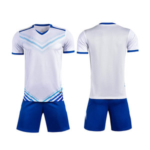 Uniforme de Fútbol Profesional Ligero y Cómodo, Talla Grande, Sin Costuras, Estilo Top, Secado Rápido, Personalizado, Unisex, para Adultos - Product Image 1