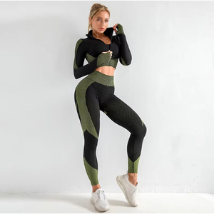 Ensemble de yoga sans couture personnalisé pour femme, vêtements de sport avec logo frontal pour le fitness, hauts d'entraînement grande taille, motif uni - Product Image 4