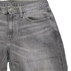 Shorts en jean vintage surdimensionnés et respirants pour homme, avec broderies et déchirures, style streetwear, taille mi-haute - Product Image 3