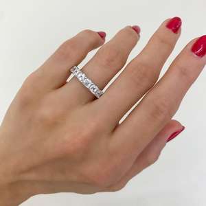 แหวนแต่งงานแบบครึ่งวงประดับเพชรแล็บโกรว์ทรง Asscher น้ำหนัก 2.50 กะรัต ทองคำแท้ 14K 18K แบบหนามเตย ดีไซน์เรียบหรู ประกายระยิบระยับ สามารถสวมซ้อนกันได้ - Product Image 6