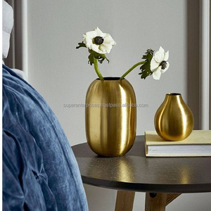 Vente en gros de grands vases et pots de sol, vase à fleurs en métal pour mariage, vase et pots de noël en laiton martelé faits à la main, intérieur de maison - Product Image 5