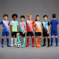 En gros 2627 AW Ensemble de football à séchage rapide pour écoles et clubs, T-shirt et short, pour jeunes enfants, avec design de gilet personnalisable gratuit, prix sur mesure