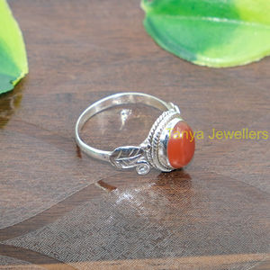 แหวนพลอยคาร์เนเลียนสีแดงธรรมชาติ แหวนพลอยสีแดง แหวนเงินแท้ 925 แหวนทำมือ แหวนแต่งงาน แหวนหมั้น เครื่องประดับคาร์เนเลียน - Product Image 4