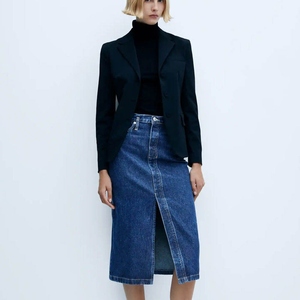 Jupe en jean délavé bleu pour femme, style Y2K, avec poches, taille haute, boutonnée, décontractée, prête à être expédiée - Product Image 2