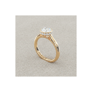 Bague de fiançailles solitaire avec couronne pavée en or massif |   Diamant de laboratoire rond - Product Image 1