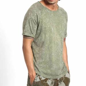 T-shirt décontracté pour homme en jersey délavé à l'acide, 100% coton, col rond, coupe classique, épaules tombantes, respirant, style urbain, teint uni, 220g - Product Image 1