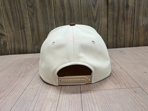 Casquette de baseball en gros, bicolore, 5 panneaux, en coton, structurée, unisexe, broderie personnalisée, votre logo, OEM du Vietnam - Product Image 3