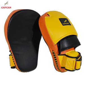 Concevez vos propres pads d'entraînement de haute qualité, écologiques, en cuir, avec logo OME, pour la boxe, fabriqués au Pakistan. - Product Image 1