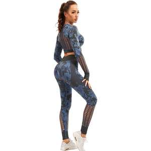 Conjunto Deportivo de Invierno para Mujer, Talla Grande, con Estampado Animal Vintage, Sujetador Deportivo y Leggings Cortos, con Tela de Lona - Product Image 3