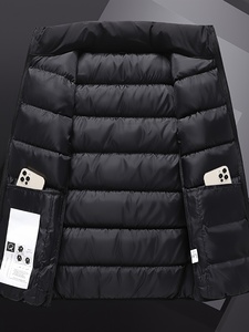 Chaleco Acolchado para Hombre, Tejido Brillante, Ligero, Sin Mangas, Venta al Por Mayor - Product Image 2