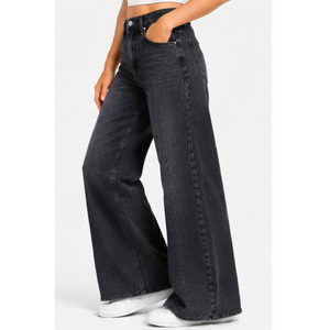 Jean en denim taille mi-haute à jambe large pour femme avec double plis verticaux à la taille, noir délavé - Product Image 2