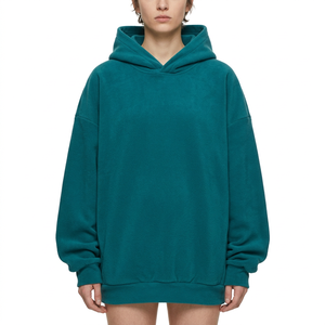 Hoodie oversize en molleton de coton 320 GSM personnalisé pour femmes, idéal pour les collections de marques streetwear et de vêtements décontractés. - Product Image 3